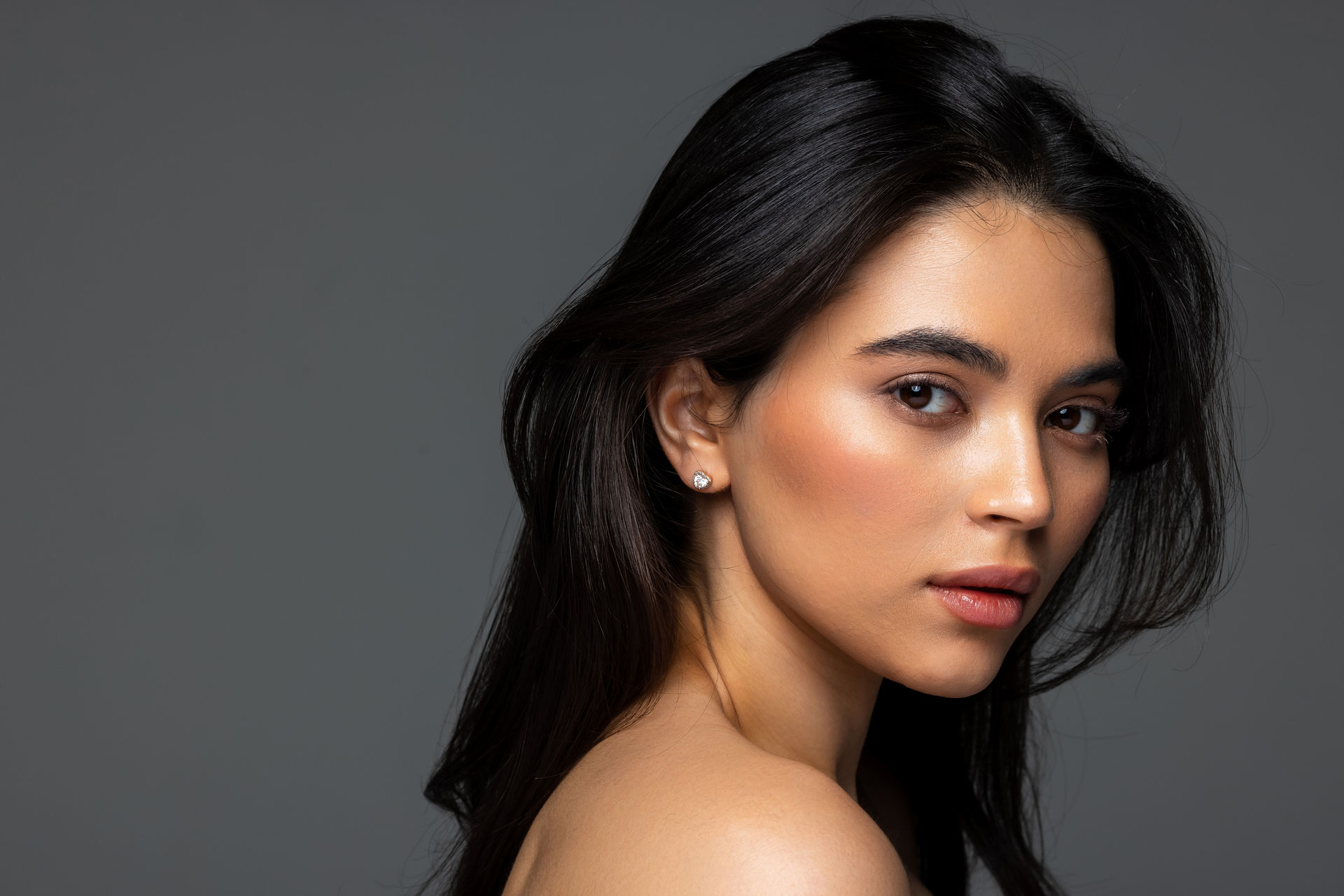 Zabiegi kosmetyczne na twarz.